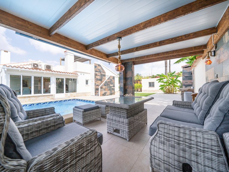 Villa for Sale in Costa Blanca Torrevieja, Alicante 33