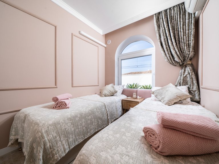 Villa for Sale in Costa Blanca Torrevieja, Alicante 20