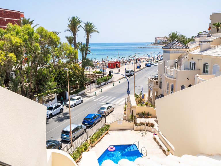 Apartment for Sale in Costa Blanca Torrevieja, Alicante 2