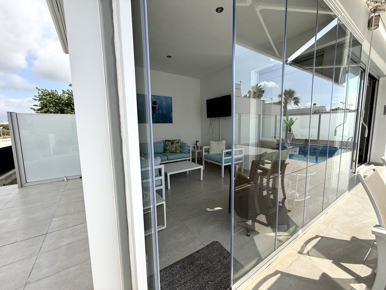Villa for Sale in Dolores, Alicante 7