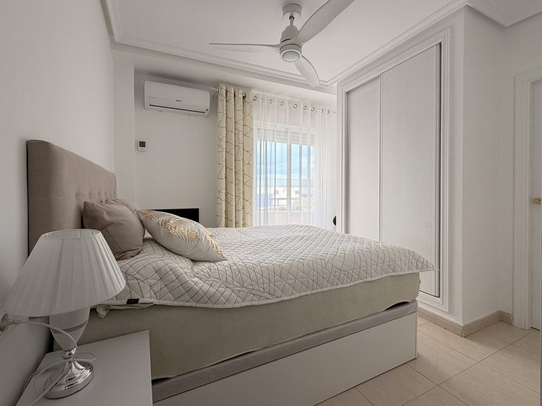 Apartment for Sale in Torrevieja, Alicante 23