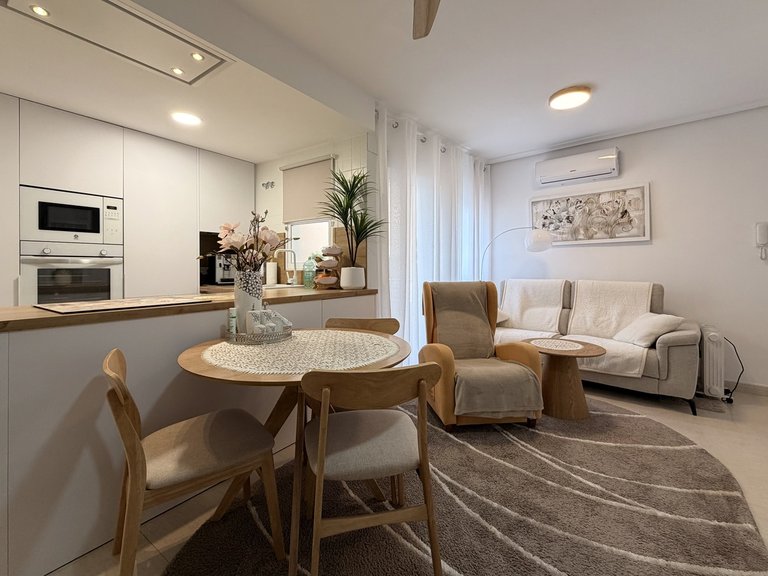 Apartment for Sale in Torrevieja, Alicante 9