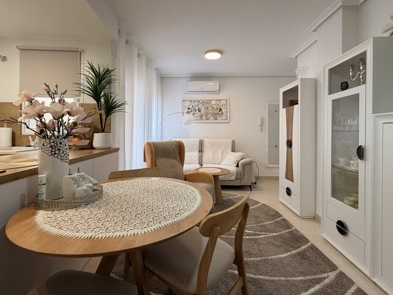 Apartment for Sale in Torrevieja, Alicante 8