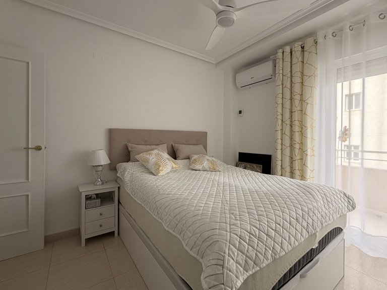 Apartment for Sale in Torrevieja, Alicante 22