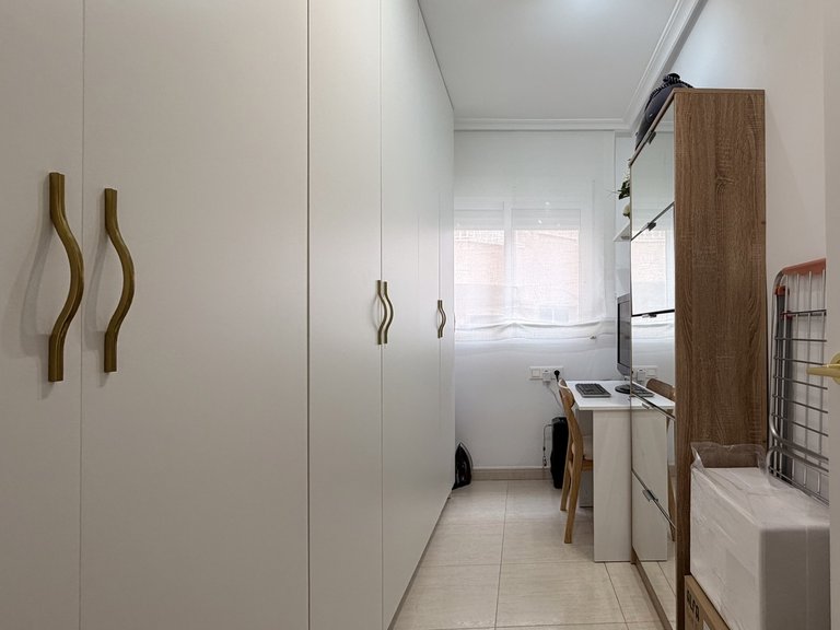 Apartment for Sale in Torrevieja, Alicante 20