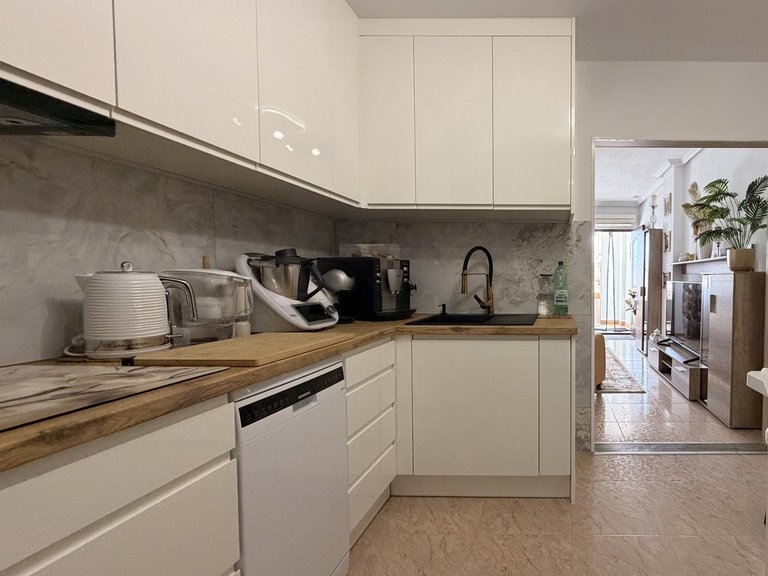 Apartment for Sale in Torrevieja, Alicante 9