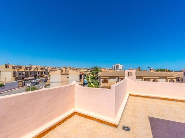 Town House for Sale in Costa Blanca Torrevieja, Alicante 25