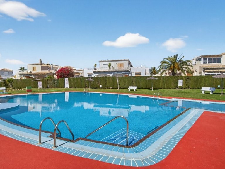Town House for Sale in Playa Flamenca, Alicante 22