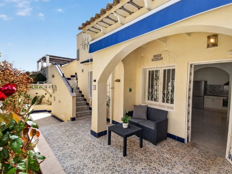 Town House for Sale in Torrevieja, Alicante 2