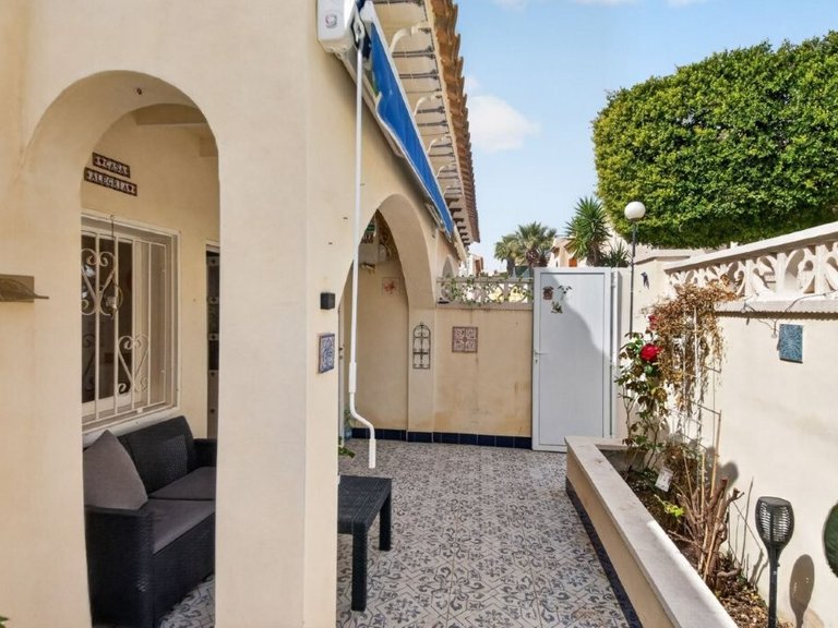 Town House for Sale in Torrevieja, Alicante 21