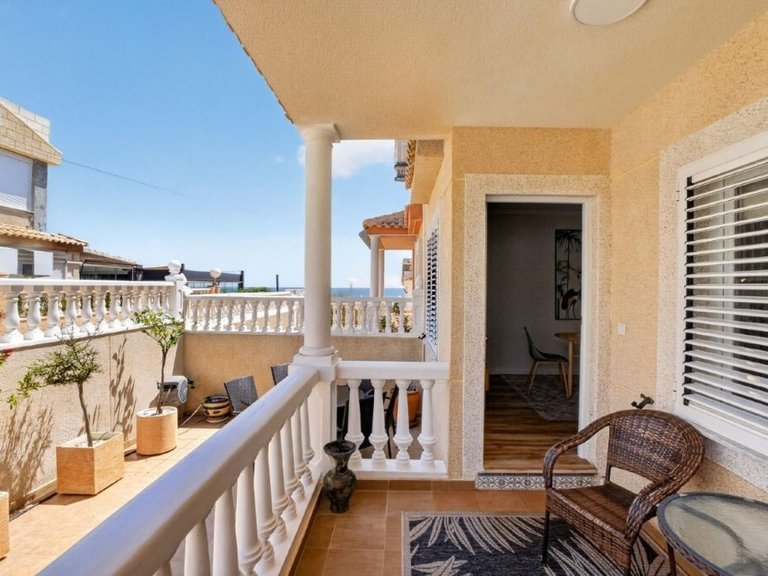 Town House for Sale in Costa Blanca Torrevieja, Alicante 4