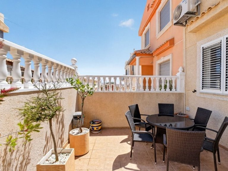 Town House for Sale in Costa Blanca Torrevieja, Alicante 5