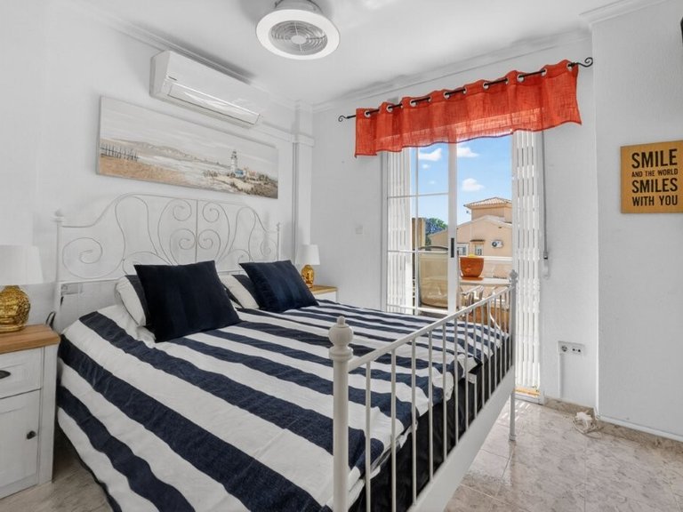 Town House for Sale in Torrevieja, Alicante 23