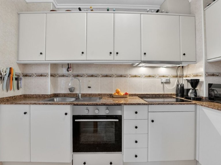 Apartment for Sale in Torrevieja, Alicante 15