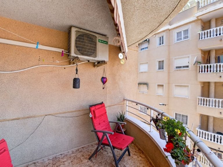 Apartment for Sale in Torrevieja, Alicante 20