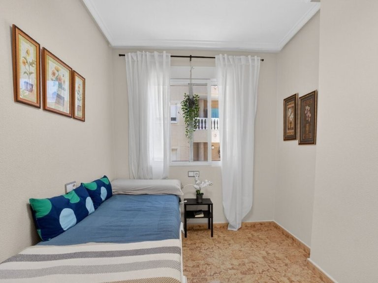 Apartment for Sale in Torrevieja, Alicante 7
