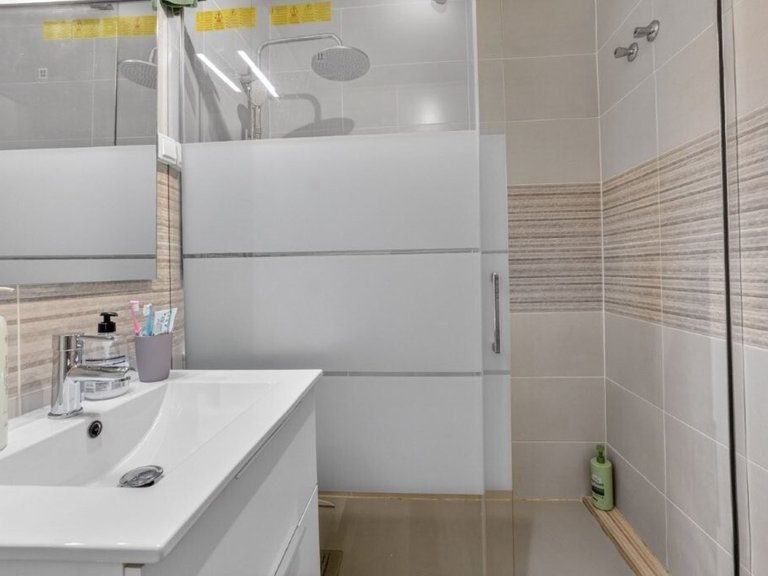 Penthouse for Sale in Torrevieja, Alicante 11