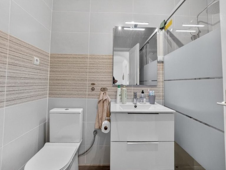 Penthouse for Sale in Torrevieja, Alicante 10