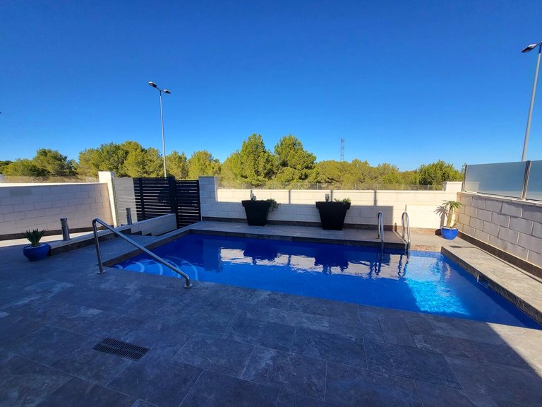 Villa for Sale in Costa Blanca Orihuela Costa, Alicante 9