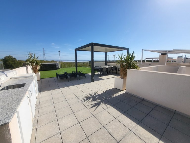 Villa for Sale in Costa Blanca Orihuela Costa, Alicante 32