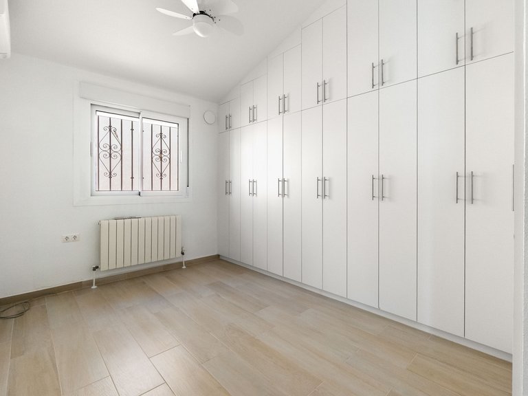 Villa for Sale in Costa Blanca Torre De La Horadada, Alicante 15