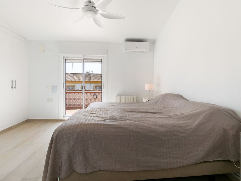 Villa for Sale in Costa Blanca Torre De La Horadada, Alicante 17