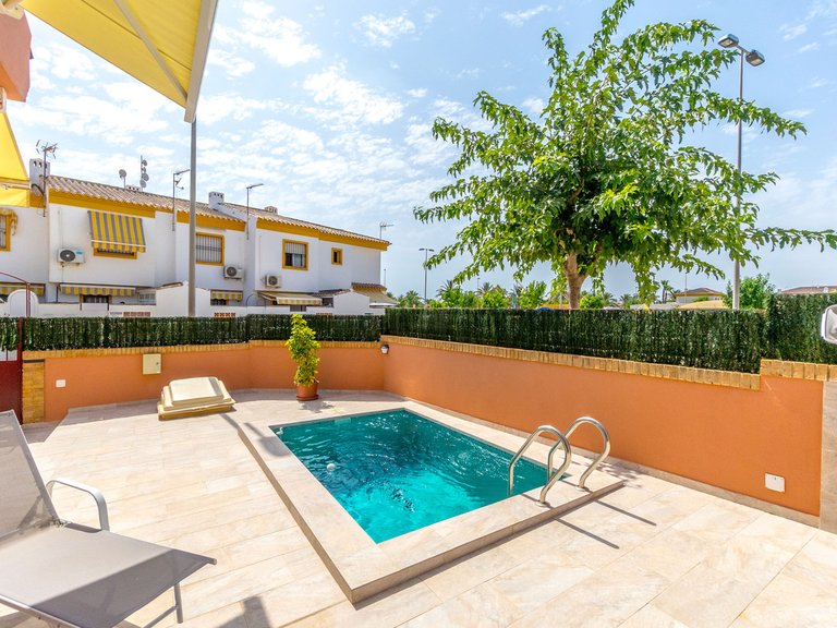 Villa for Sale in Costa Blanca Torre De La Horadada, Alicante 24
