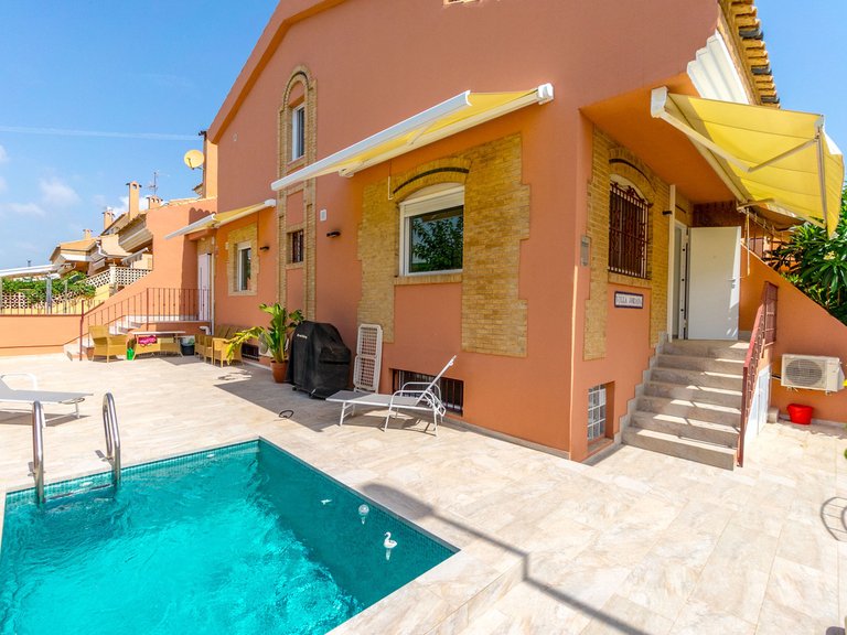 Villa for Sale in Costa Blanca Torre De La Horadada, Alicante 25