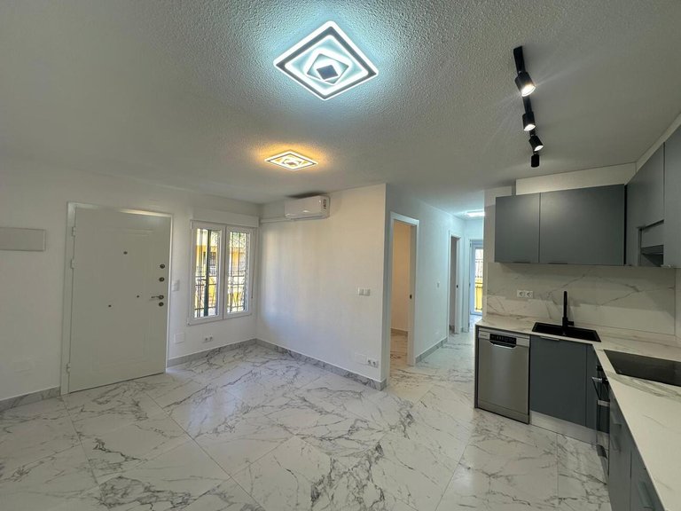 Apartment for Sale in Torrevieja, Alicante 3