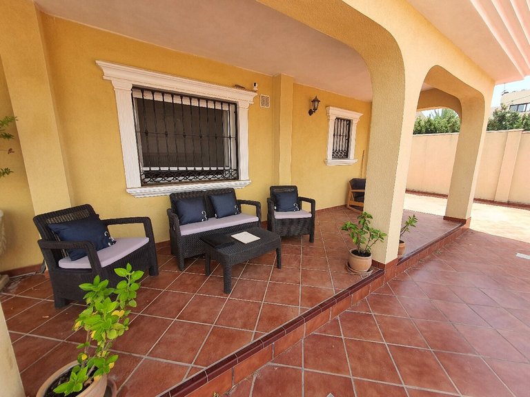 Villa for Sale in Costa Blanca Torrevieja, Alicante 18