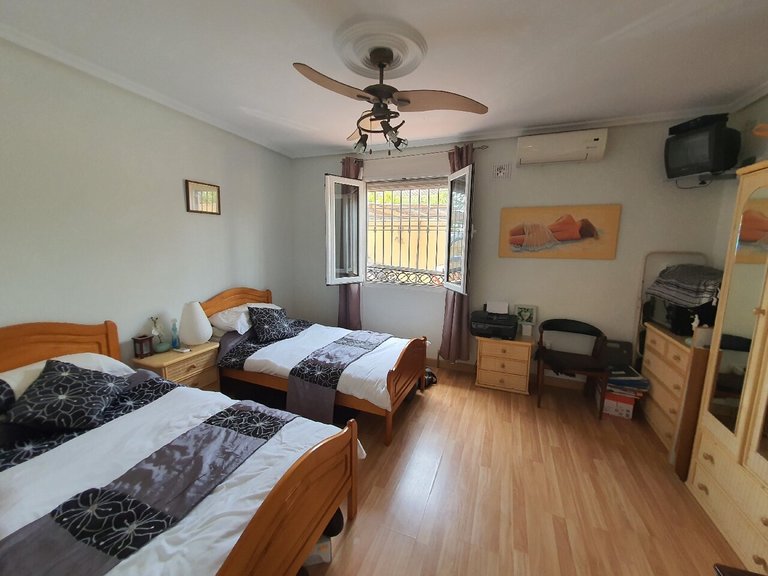 Villa for Sale in Costa Blanca Torrevieja, Alicante 8