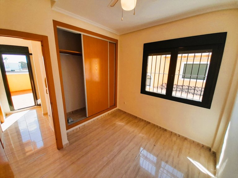 Villa for Sale in Ciudad Quesada, Ciudad Quesada - Rojales, Alicante 16