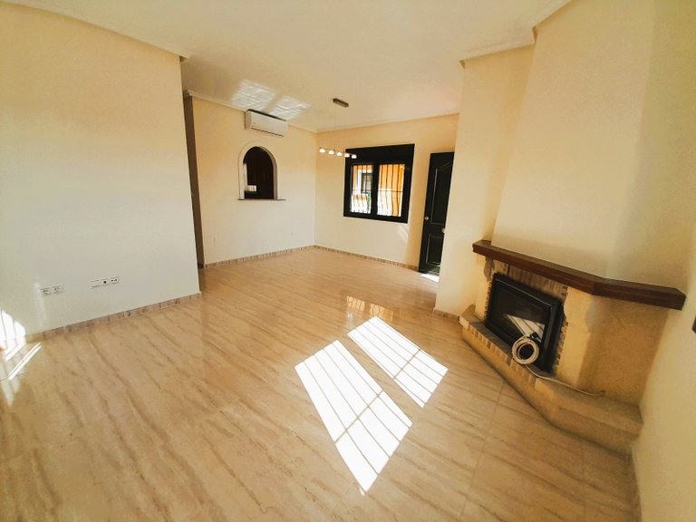 Villa for Sale in Ciudad Quesada, Ciudad Quesada - Rojales, Alicante 5
