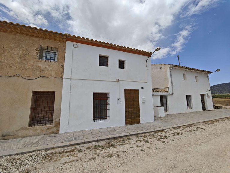 Country House for Sale in Lel, Alicante 8