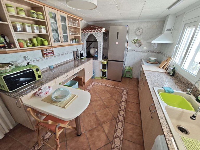 Villa for Sale in Inland Sax, Alicante 34