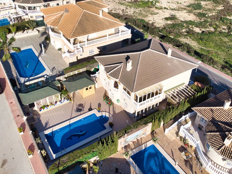 Villa for Sale in Ciudad Quesada, Ciudad Quesada - Rojales, Alicante 1