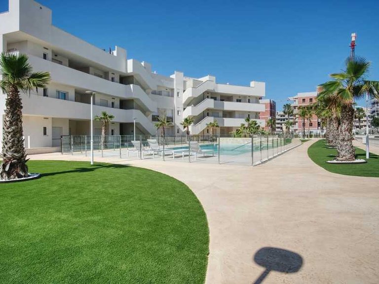 Apartment for Sale in Costa Blanca Guardamar Del Segura, Alicante 10