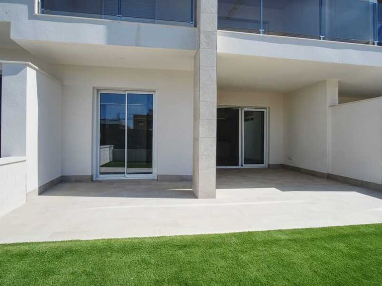 Apartment for Sale in Costa Blanca Guardamar Del Segura, Alicante 12