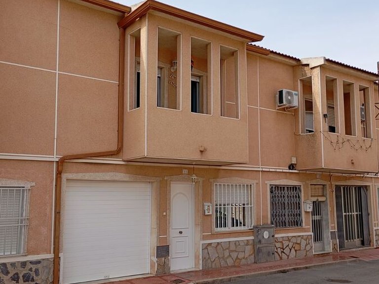 Town House for Sale in Daya Vieja, Alicante 1