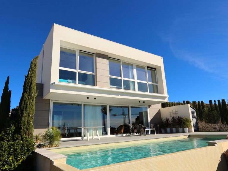 Villa for Sale in Costa Blanca Finestrat, Alicante 2