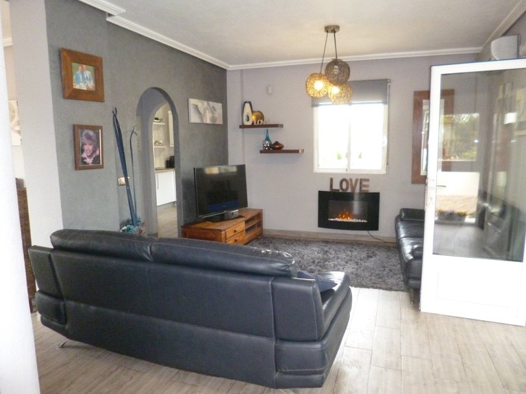 Villa for Sale in Costa Blanca Playa Flamenca, Alicante 5