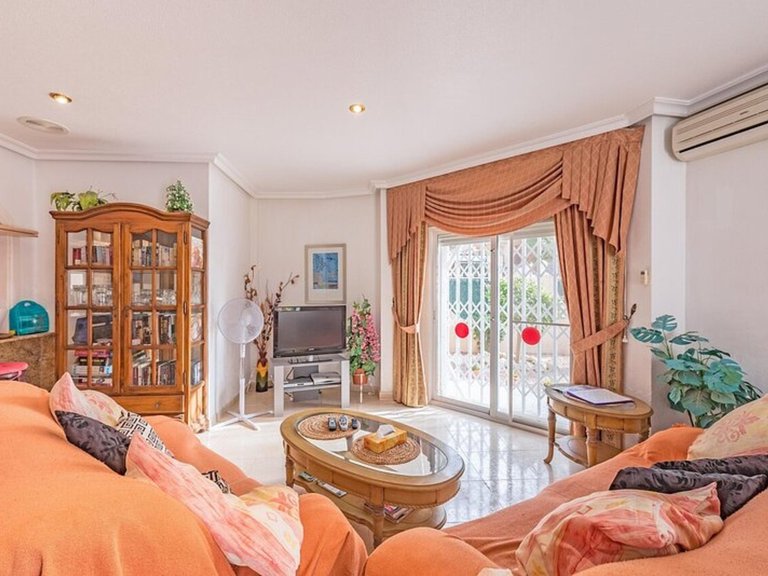 Villa for Sale in Inland La Murada, Alicante 4