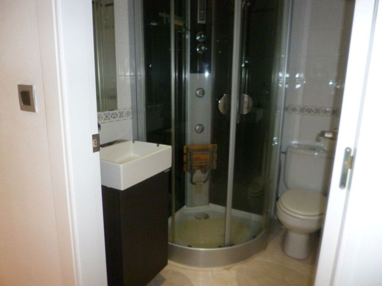 Apartment for Sale in La Florida, Alicante 8