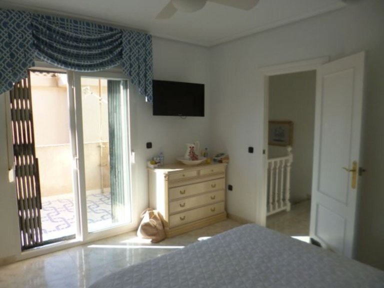 Villa for Sale in Costa Blanca Playa Flamenca, Alicante 5