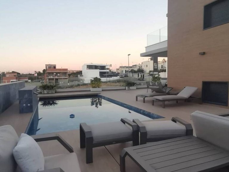 Villa for Sale in Costa Blanca Campoamor, Alicante 12