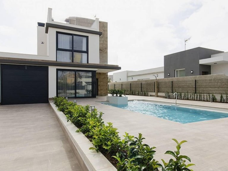 Villa for Sale in Costa Blanca Campoamor, Alicante 14
