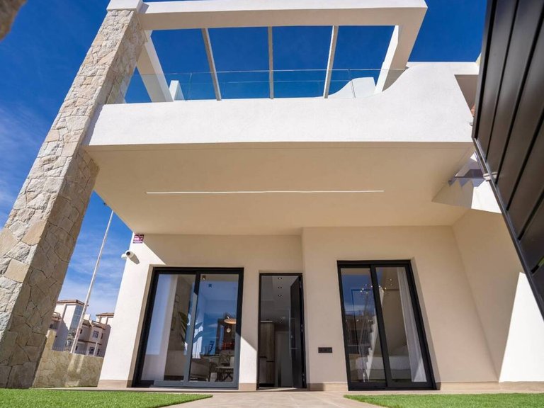 Town House for Sale in Costa Blanca Punta Prima, Alicante 7