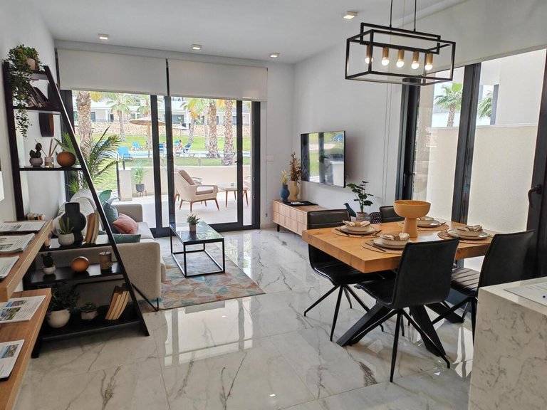 Apartment for Sale in San Miguel De Salinas, Alicante 2