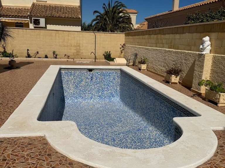 Villa for Sale in Costa Blanca Playa Flamenca, Alicante 2