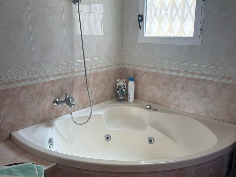 Villa for Sale in Costa Blanca Playa Flamenca, Alicante 10